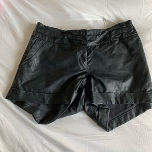 Women’s Jessica Simpson Black Shorts